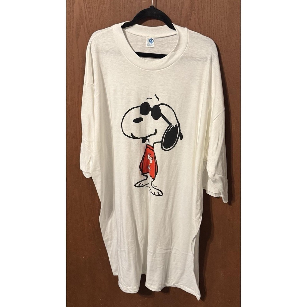 Vintage Artex OSFA One Size HUGE Snoopy Single Stitch T-Shirt Never Worn Tub13